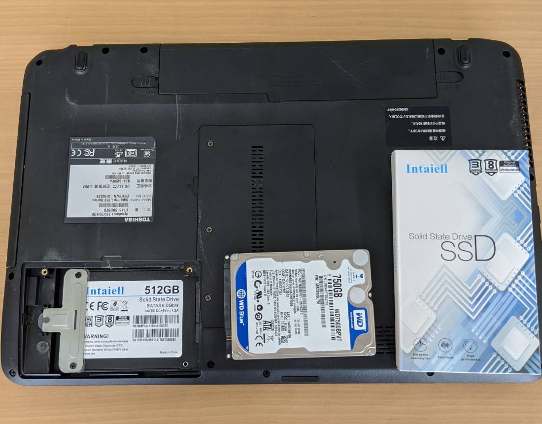 東芝 DynaBook T451/59DB】SSD換装 | パソコン修理・データ復旧の 